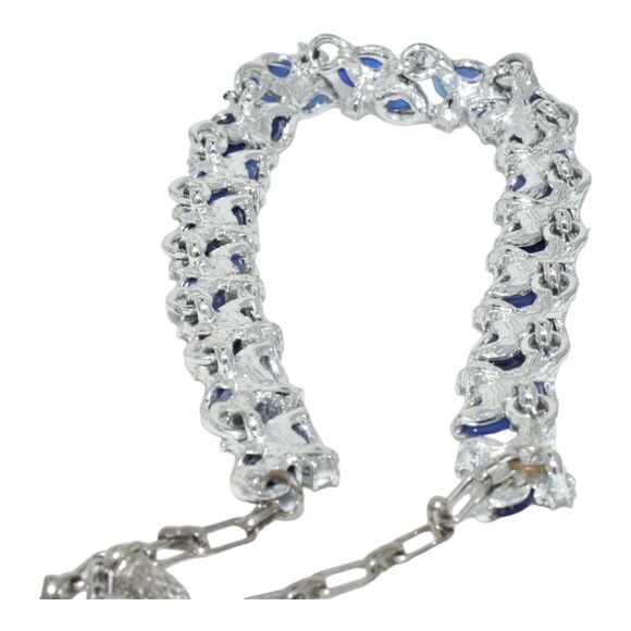 Vintage 1960s Silvertone Blue Thermoset Necklace Bracelet Set - Picture 11 of 11